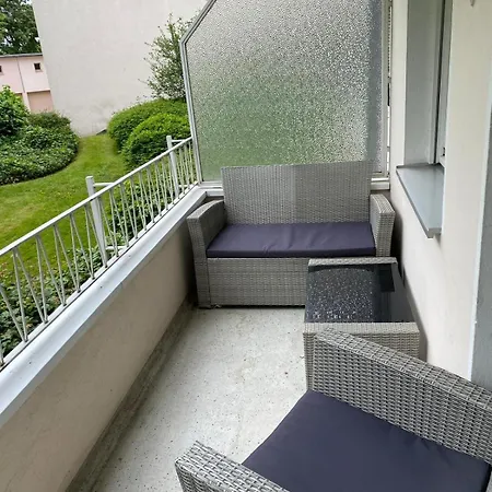 Urban With Terrace & Gardenview * Düsseldorf